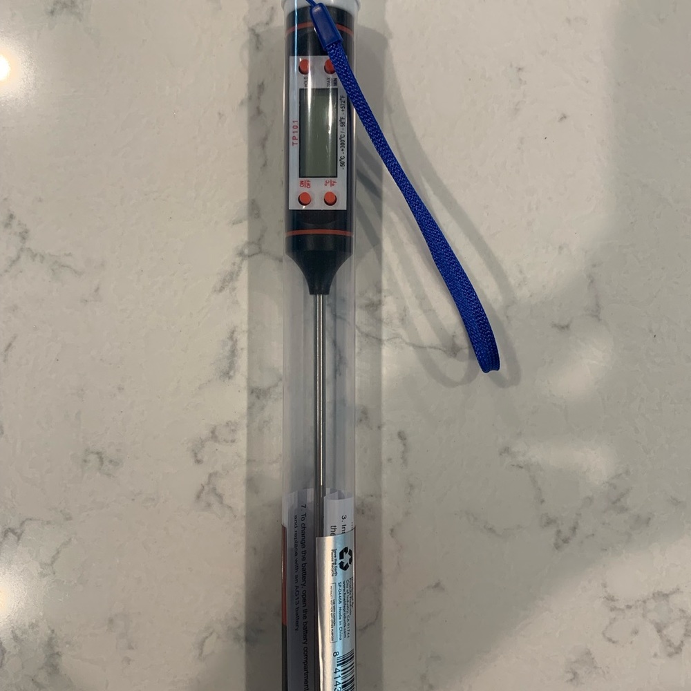 Non-Stick Grill Topper & Digital Thermometer 🌡 - Picture 4 of 4